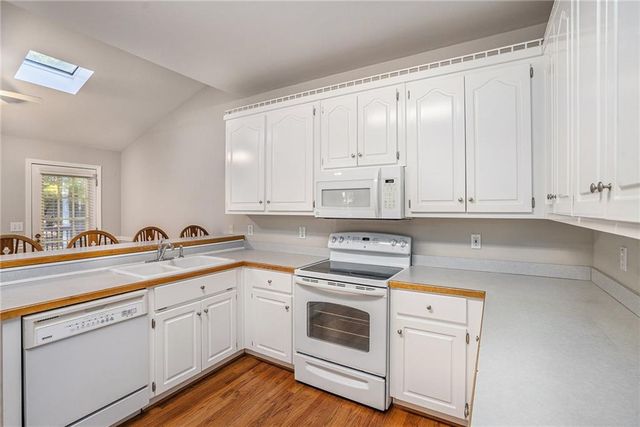 201 Ridgeview Court, Canton, GA 30114