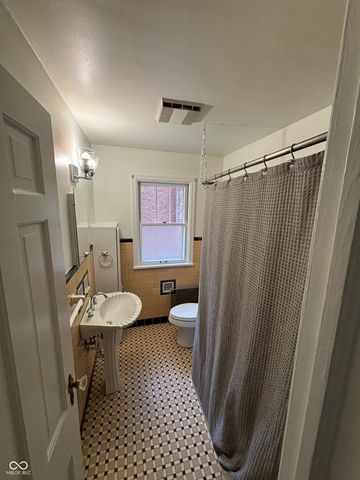 4702 N Capitol Avenue, Indianapolis, IN 46208