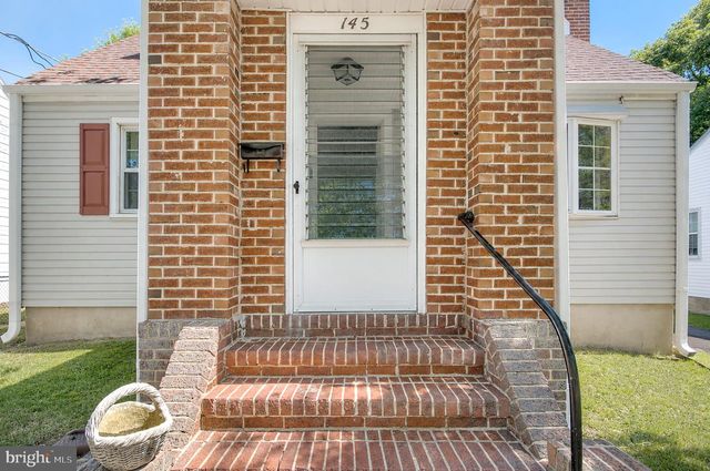 145 CEDAR AVE, Westville, NJ 08093
