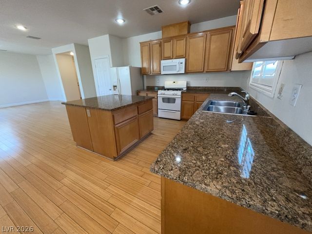 6043 EGANRIDGE Court 0, North Las Vegas, NV 89081