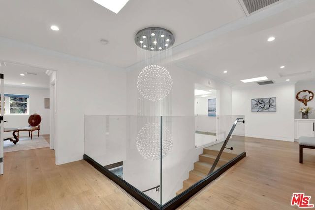 602 S Lucerne Boulevard, Los Angeles, CA 90005