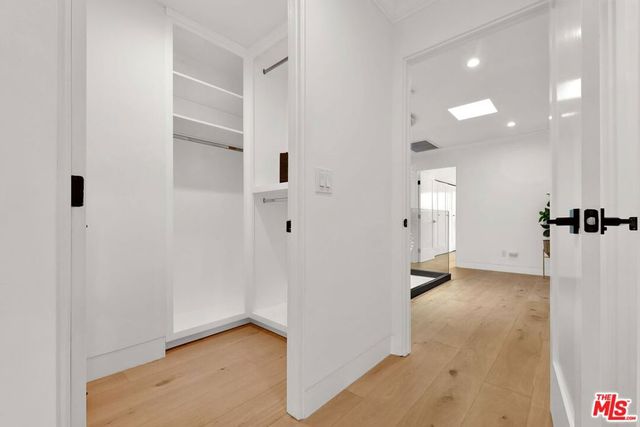 602 S Lucerne Boulevard, Los Angeles, CA 90005