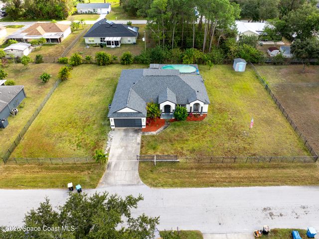 1126 Ruby Street SE, Palm Bay, FL 32909