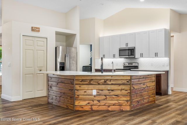 1126 Ruby Street SE, Palm Bay, FL 32909