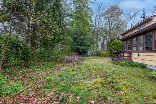 20 Olympia Street, Port Jefferson, NY 11776