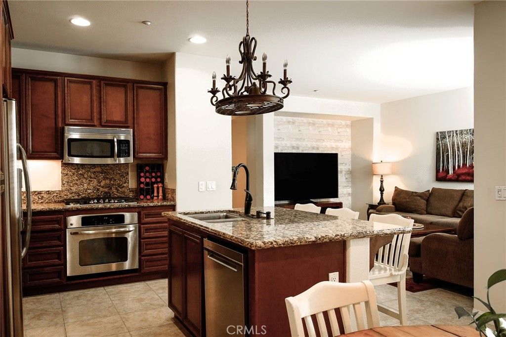 8409 Flight, Chino, CA 91708 — photo 2