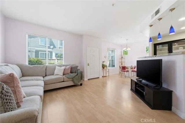 65 Carlsbad, Aliso Viejo, CA 92656