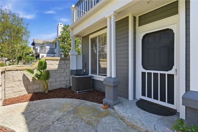 65 Carlsbad, Aliso Viejo, CA 92656