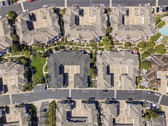 65 Carlsbad, Aliso Viejo, CA 92656