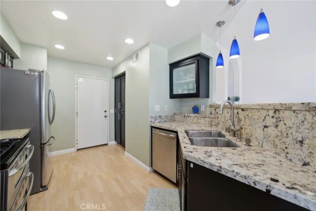 65 Carlsbad, Aliso Viejo, CA 92656