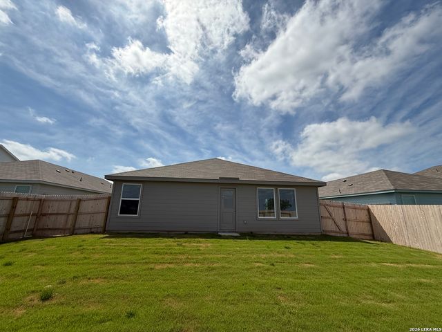 3179 Dispatch Dr, New Braunfels, TX 78130
