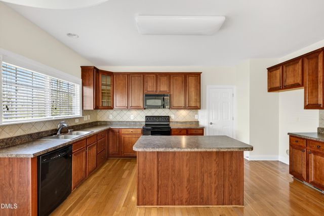 225 Quarryrock Road, Holly Springs, NC 27540