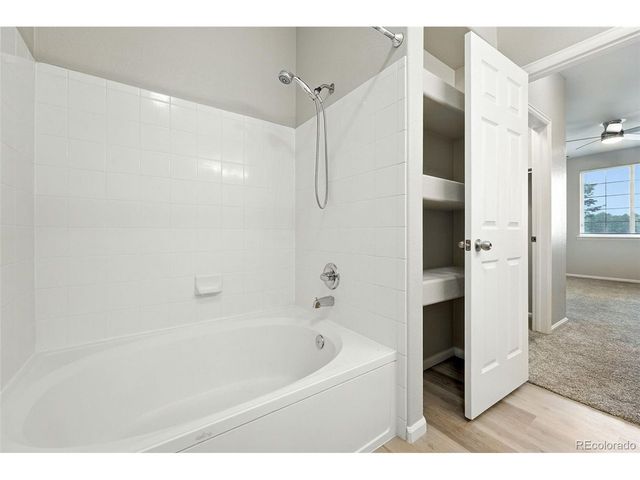 5255 Memphis St 312, Denver, CO 80239