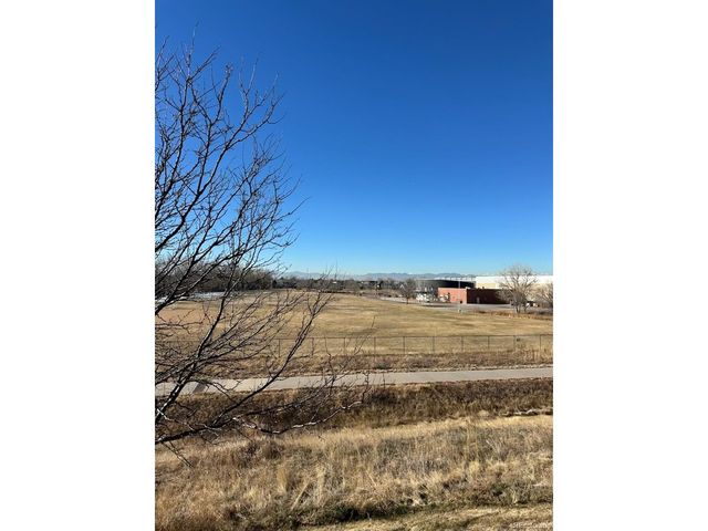 5255 Memphis St 312, Denver, CO 80239