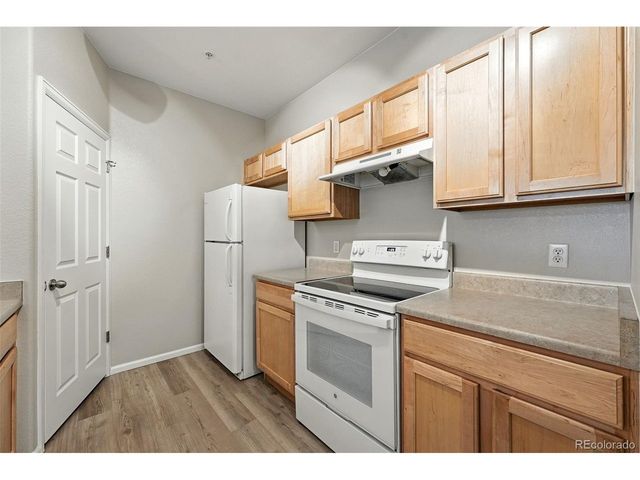 5255 Memphis St 312, Denver, CO 80239