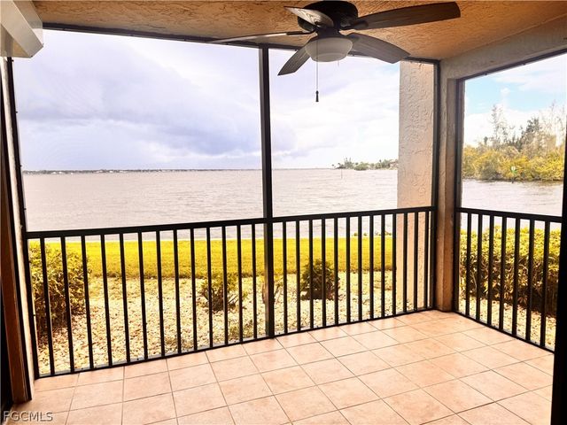 4510 N Key DR 102, North Fort Myers, FL 33903