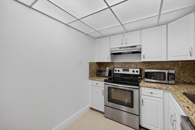 3909 N Ocean Boulevard 314, Fort Lauderdale, FL 33308