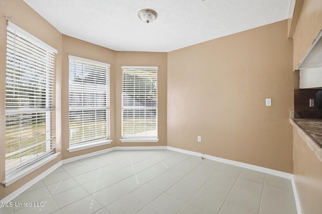 2091 Carolwood Drive, Biloxi, MS 39532