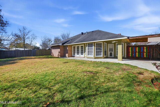 2091 Carolwood Drive, Biloxi, MS 39532