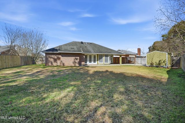 2091 Carolwood Drive, Biloxi, MS 39532