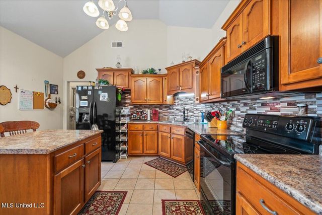2952 Dawkins Court, Southaven, MS 38672
