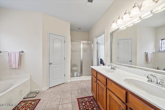 2952 Dawkins Court, Southaven, MS 38672