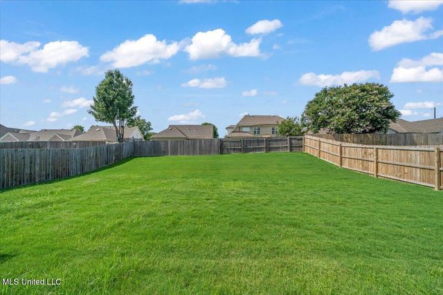 2952 Dawkins Court, Southaven, MS 38672