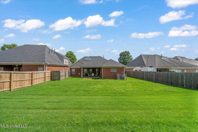 2952 Dawkins Court, Southaven, MS 38672