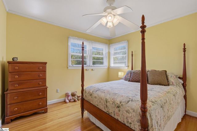 7 Dera Street, Greenville, SC 29615