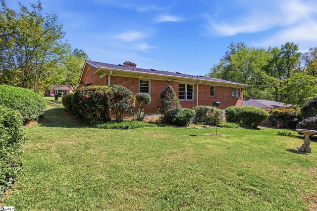 7 Dera Street, Greenville, SC 29615