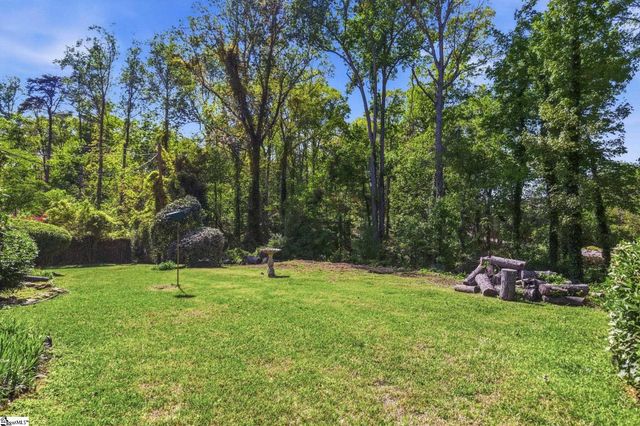 7 Dera Street, Greenville, SC 29615