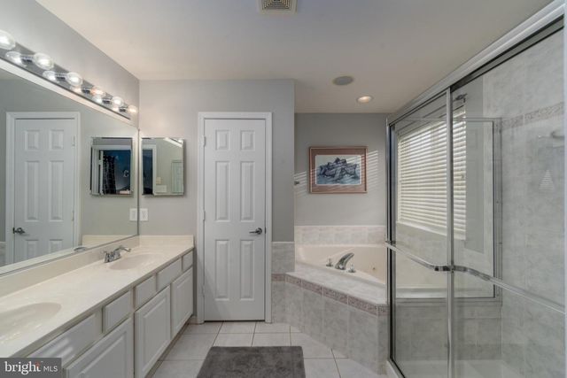 9 GREENS LANDING CT, Randallstown, MD 21133