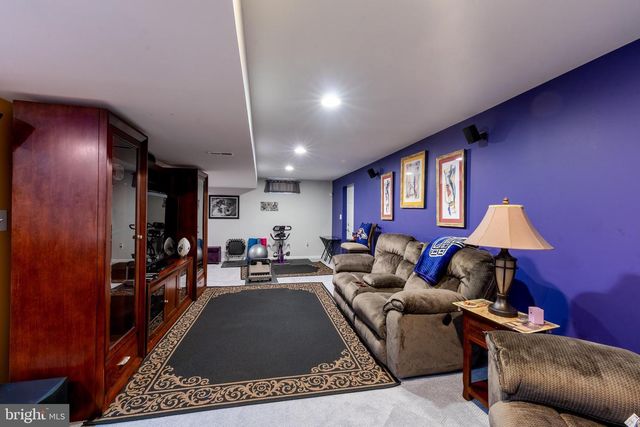 9 GREENS LANDING CT, Randallstown, MD 21133