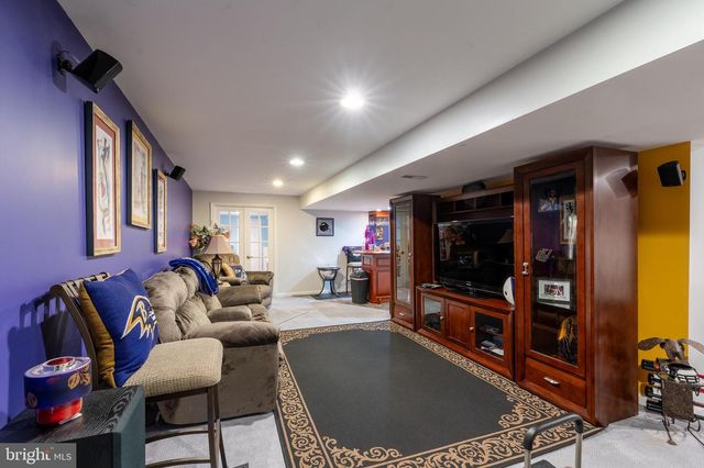 9 GREENS LANDING CT, Randallstown, MD 21133