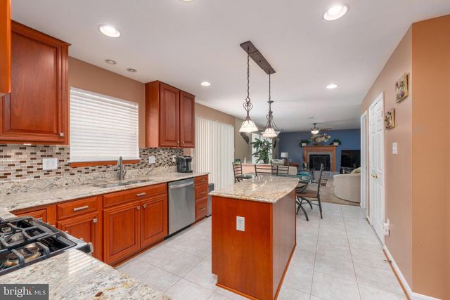 9 GREENS LANDING CT, Randallstown, MD 21133