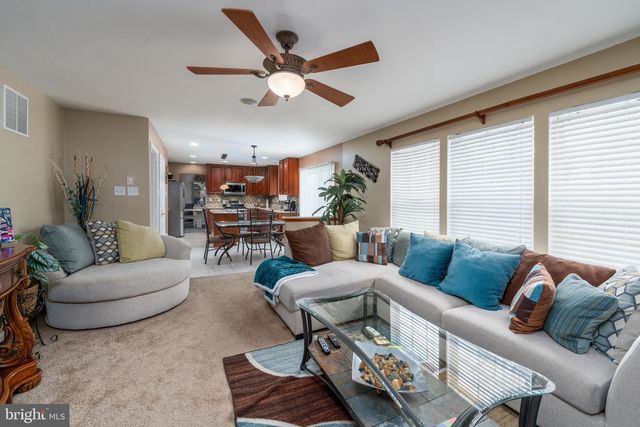 9 GREENS LANDING CT, Randallstown, MD 21133