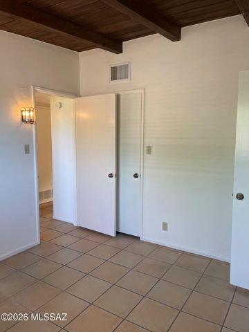 5434 E 6th Street, Tucson, AZ 85711