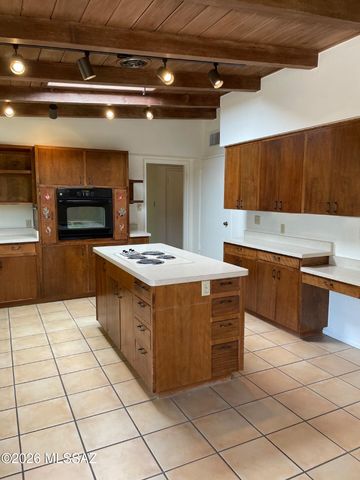 5434 E 6th Street, Tucson, AZ 85711