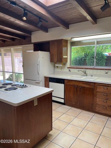 5434 E 6th Street, Tucson, AZ 85711