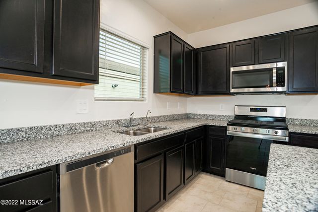 9334 W Creosote Rain Drive, Marana, AZ 85653