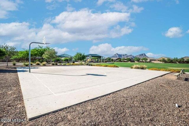 9334 W Creosote Rain Drive, Marana, AZ 85653