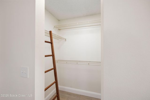 320 Wisteria Avenue NW, Palm Bay, FL 32907