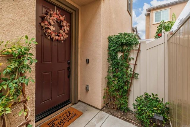 251 Saratoga Court, Vista, CA 92083
