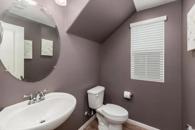 251 Saratoga Court, Vista, CA 92083