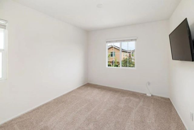 251 Saratoga Court, Vista, CA 92083