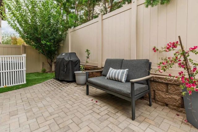 251 Saratoga Court, Vista, CA 92083