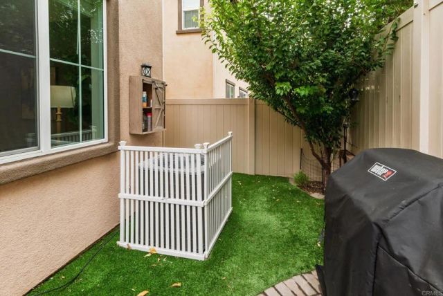 251 Saratoga Court, Vista, CA 92083