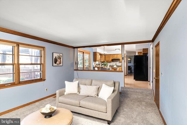 111 ROBIN DR, Hamilton, NJ 08619