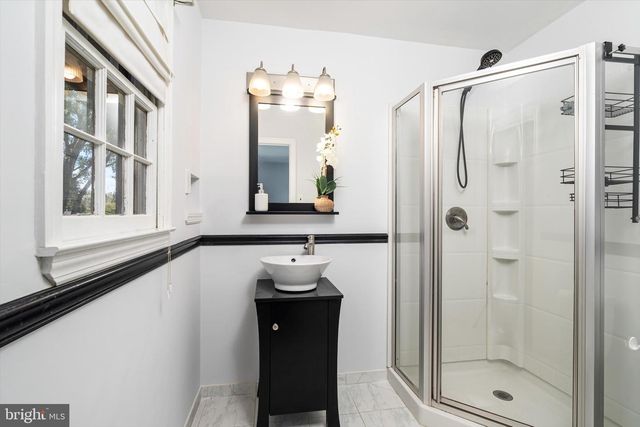 111 ROBIN DR, Hamilton, NJ 08619