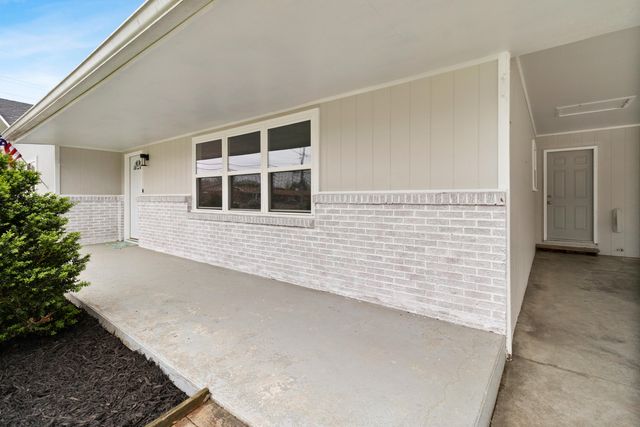 1103 Clingan Ridge Drive NW, Cleveland, TN 37312